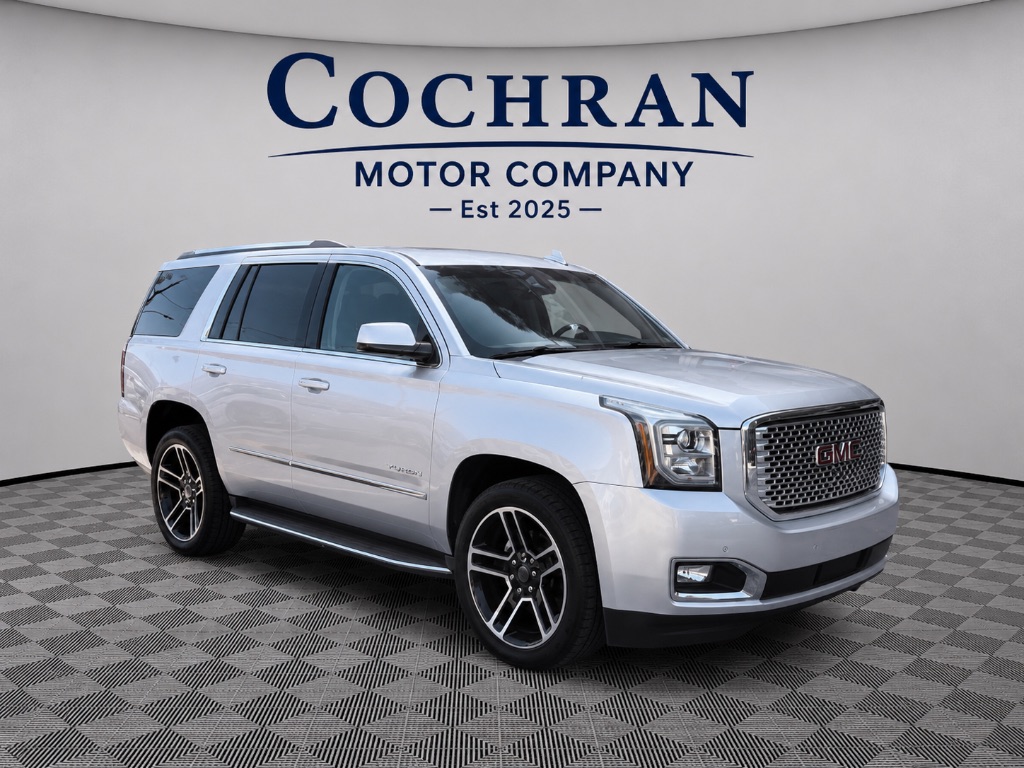 2017 GMC Yukon 4WD Denali's photo