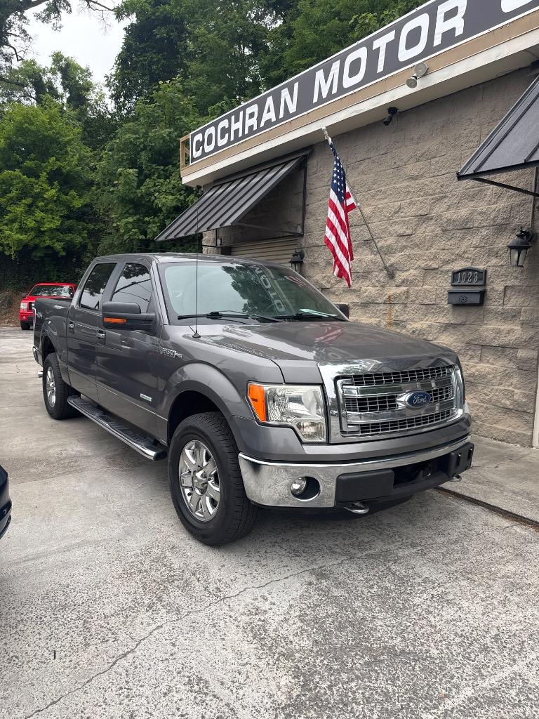 2013 Ford F-150 XLT 4x4 SuperCrew 145-in's photo