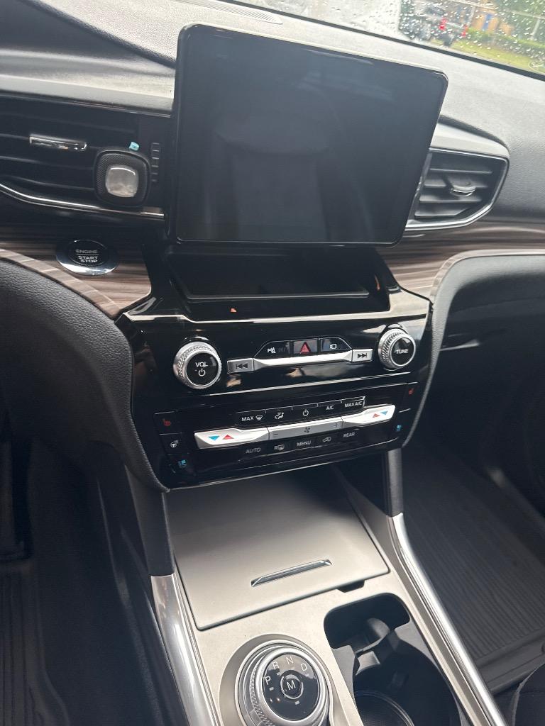 2021 Ford Explorer Limited - Photo 11