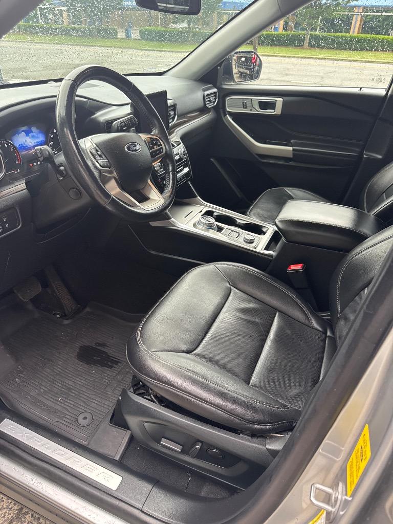 2021 Ford Explorer Limited - Photo 7